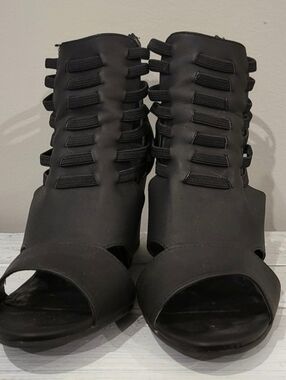 Rampage Black Wedge Heels